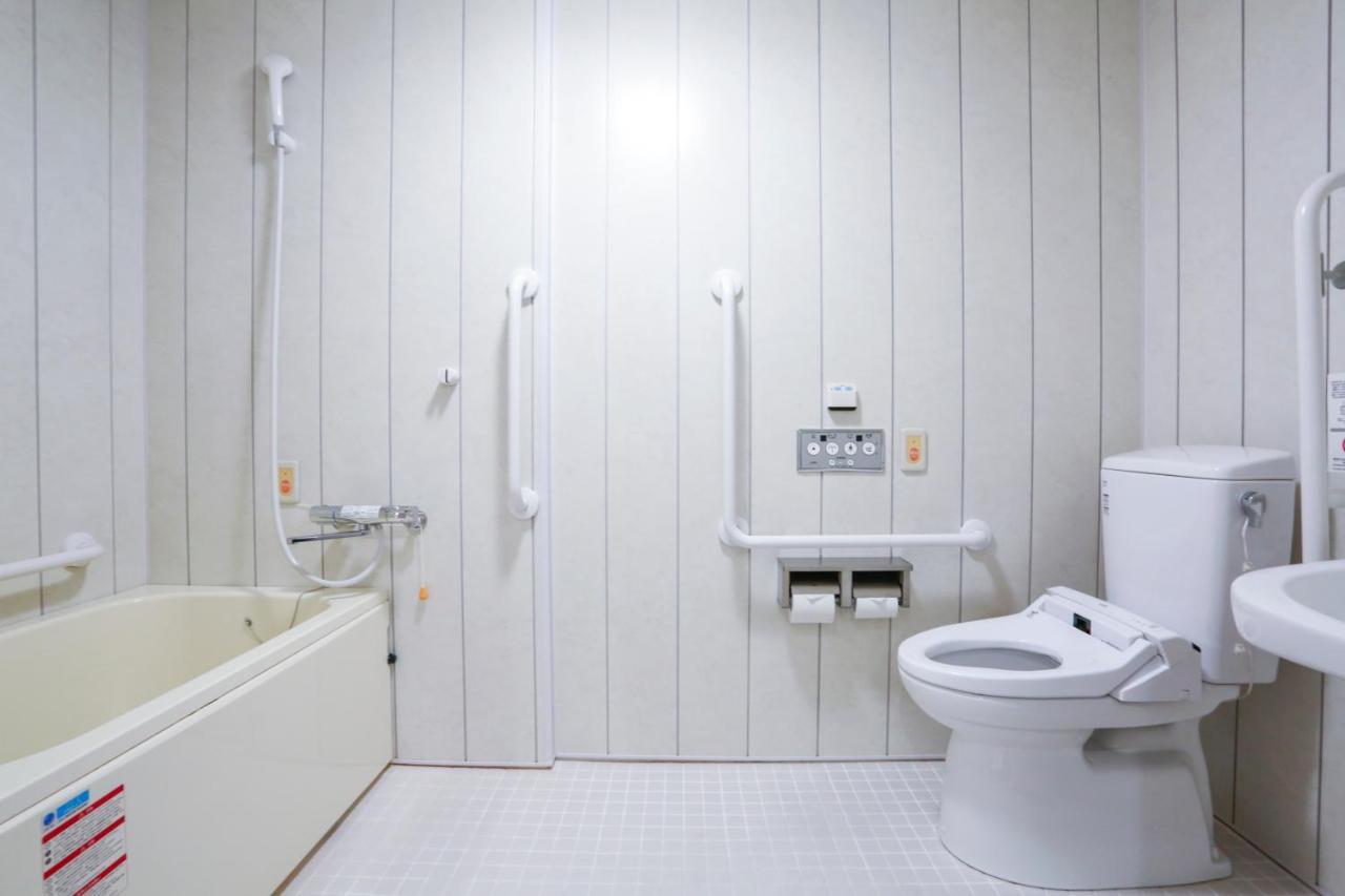 Oyo Hotel Reborn Namba-Minami Osaka Exterior photo