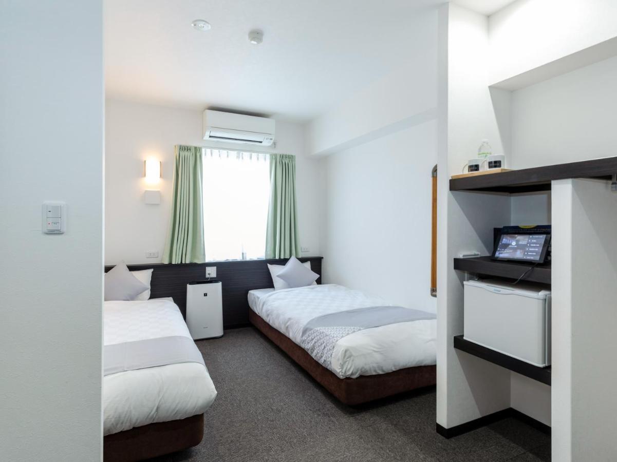Oyo Hotel Reborn Namba-Minami Osaka Exterior photo